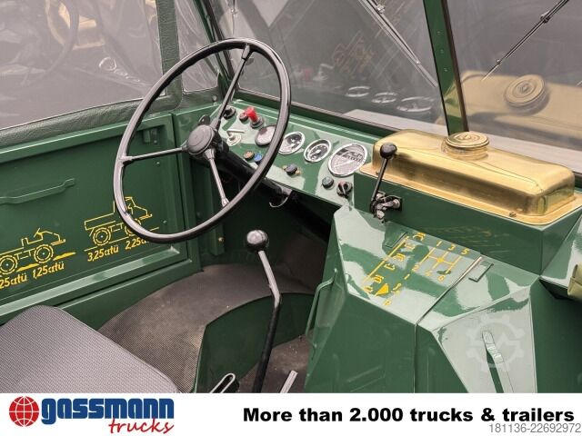 Sonderausbau-Transporter Unimog Unimog 2010, 401/51 / BOEHRINGER