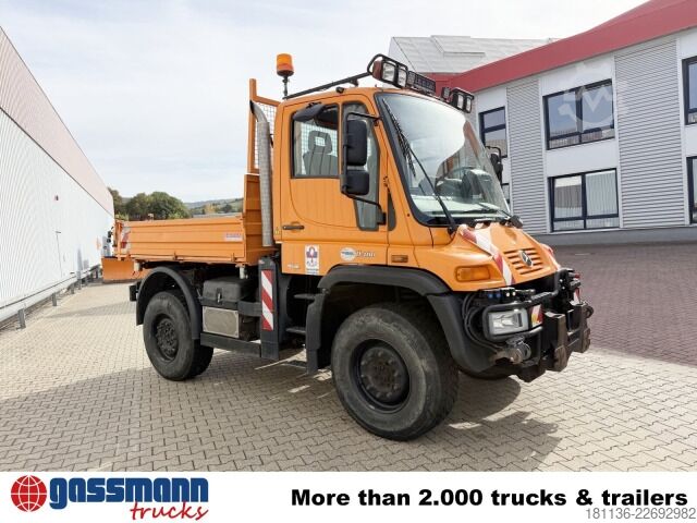 Spezial-LKW Unimog U 400 4x4, Kipper, Kommunalhydraulik, Zapfwelle