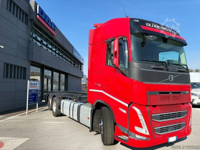Standard tractor unit VOLVO FH13 460 trasporto containers