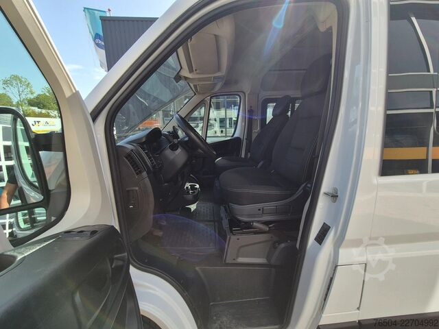 Lieferwagen Doppelkabine Fiat Ducato 2.2D L3H2/ DC 6pers/ Airco/ Navi/ Camera