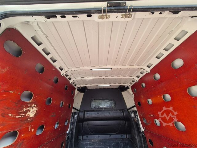 Lieferwagen Doppelkabine Fiat Ducato 2.2D L3H2/ DC 6pers/ Airco/ Navi/ Camera