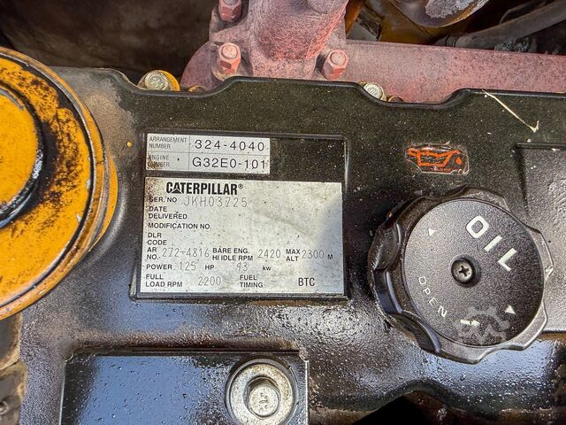Kettenbagger Caterpillar 319D OQ80 vollhydr. Klima Kamera