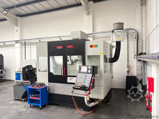 Horizontal-Bearbeitungszentrum Quaser V204 CNC Vertical Machining Centre
