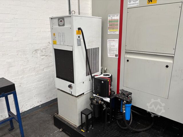 Horizontal-Bearbeitungszentrum Quaser V204 CNC Vertical Machining Centre
