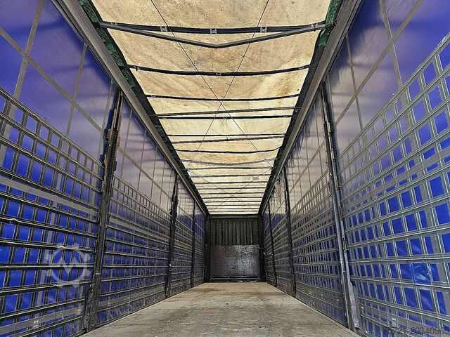 Sliding tarpaulins KRONE SD27C