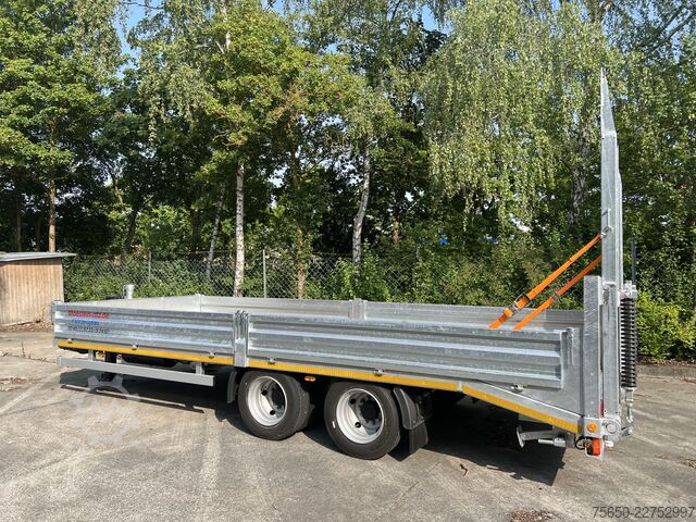 Low loader trailer Möslein TT 14  14,4 t TandemtiefladerNeufahrzeug