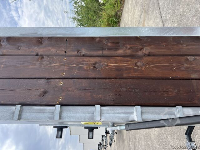 Low loader trailer Möslein T 3-9,20 F  3 Achs Tieflader mit gerader Ladefläche 9 m, Neufahrzeug