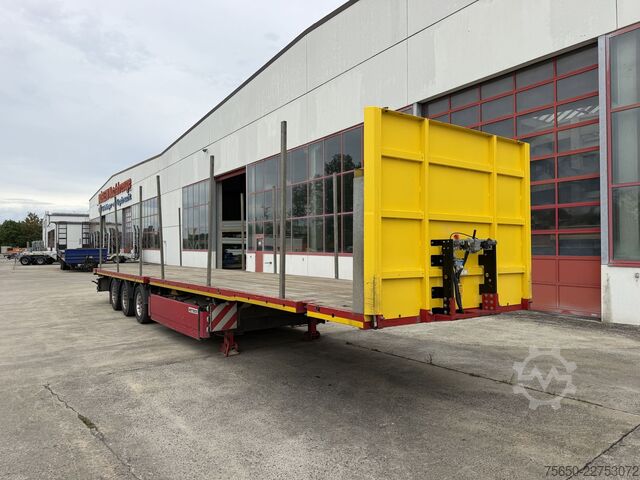 Low loader semitrailer  t3  3 Achs Satteltieflader Mega