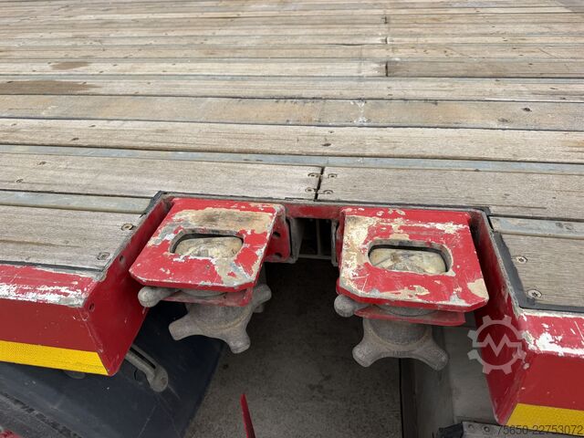 Low loader semitrailer  t3  3 Achs Satteltieflader Mega