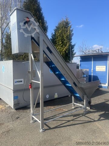 Eillert Förderband mit Mitnehmern  