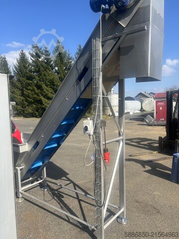 Eillert Förderband mit Mitnehmern  