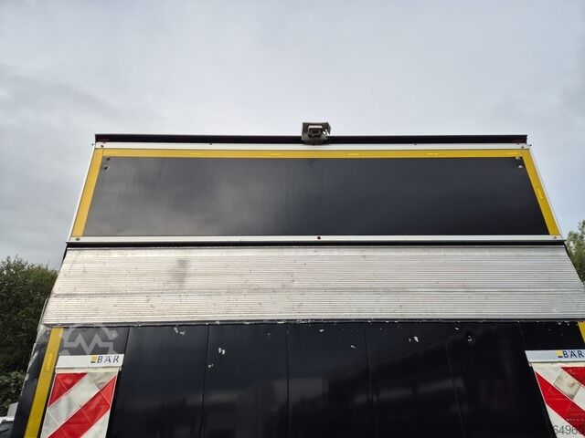 Box van Fuso Canter 7C18 Aut., Koffer LBW AHK