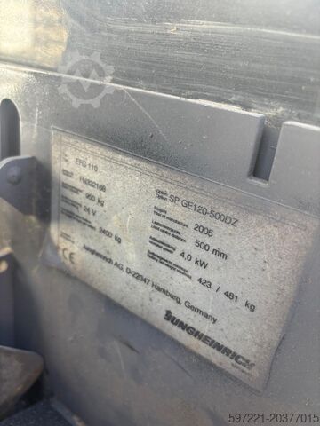 Elektrisch – 3 Räder Jungheinrich EFG 110 neue Batterie Triplex