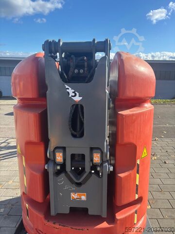 Articulating boom Skyjack SJ30ARJE 2WD