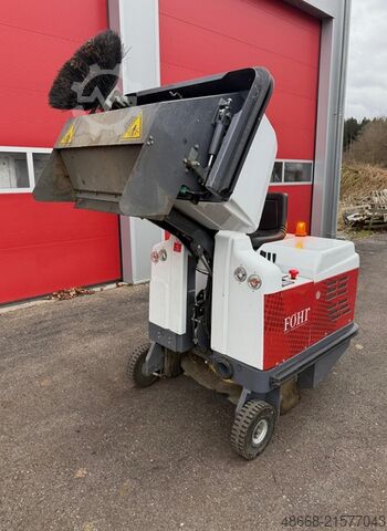 Aufsitz Kehrmaschine Scheuersaugmaschine Dulevo 1100 EH