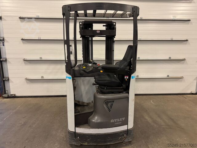 Schubmaststapler UniCarriers ULS120 480