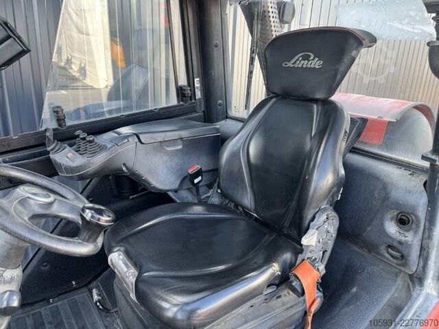 LPG Forklifts Linde H25T-02