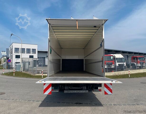 Box truck MAN TGM 15.290 BL/Koffer/3Sitzer/NL8,0 To/LBW/17 tkm