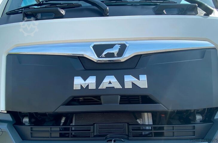 Box truck MAN TGM 15.290 BL/Koffer/3Sitzer/NL8,0 To/LBW/17 tkm