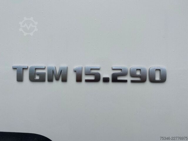 Box truck MAN TGM 15.290 BL/Koffer/3Sitzer/NL8,0 To/LBW/17 tkm