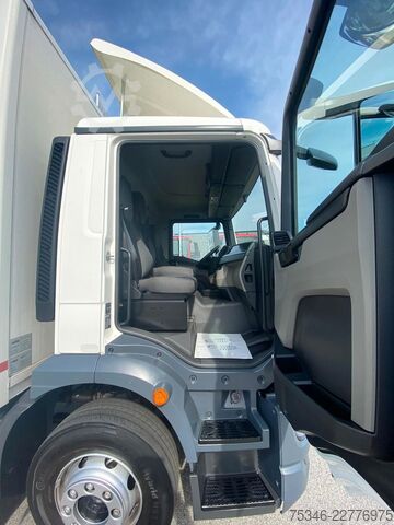 Box truck MAN TGM 15.290 BL/Koffer/3Sitzer/NL8,0 To/LBW/17 tkm