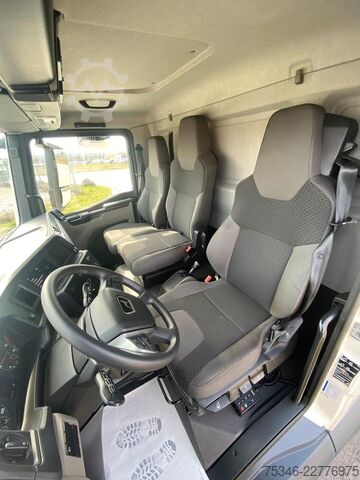 Box truck MAN TGM 15.290 BL/Koffer/3Sitzer/NL8,0 To/LBW/17 tkm