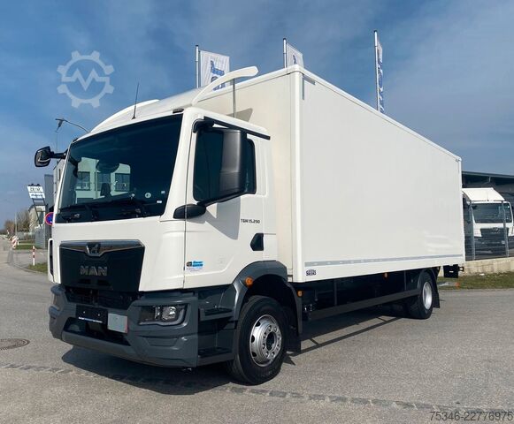 Box truck MAN TGM 15.290 BL/Koffer/3Sitzer/NL8,0 To/LBW/17 tkm