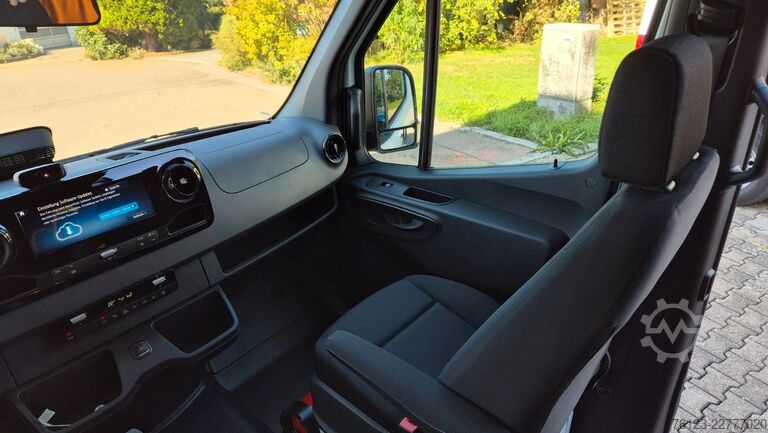 Kleinbus MERCEDES-BENZ 8 x 517 Sprinter Lord Light  22 SS Aktionspreis