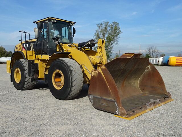 Wheel loader Caterpillar 972K
