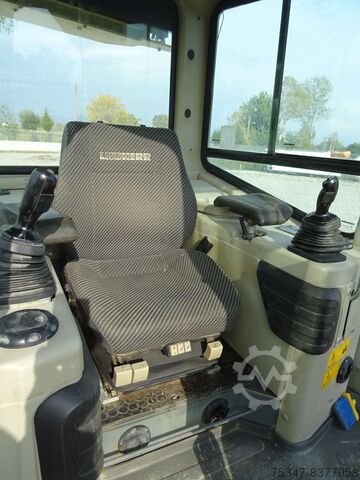 Track loaders Liebherr PR734  XL