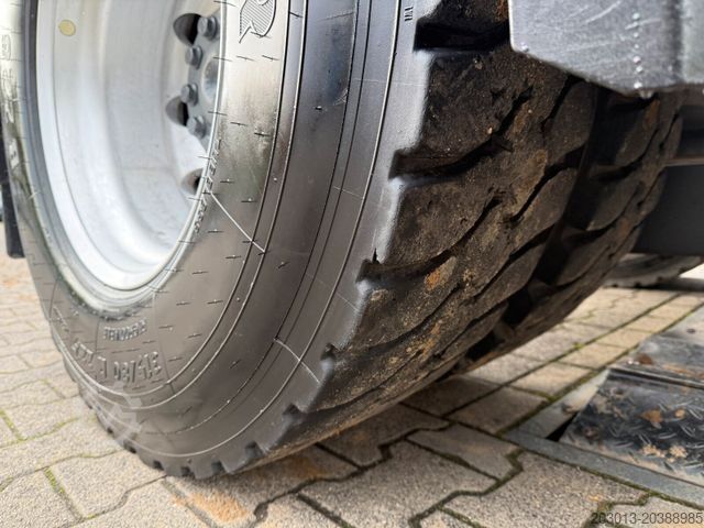 Standard SZM MERCEDES-BENZ ACTROS 1846 4x4 HAD Euro 6 Kipphydraulik