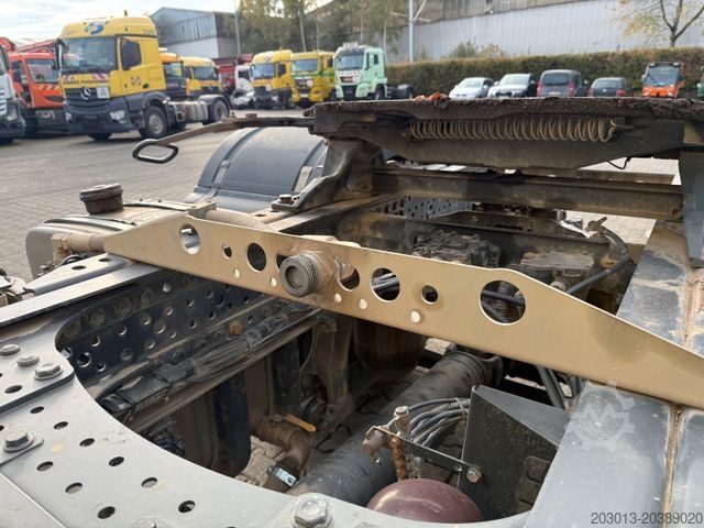 Standard SZM MERCEDES-BENZ ACTROS 1846 4x4 HAD Euro 6 Kipphydraulik