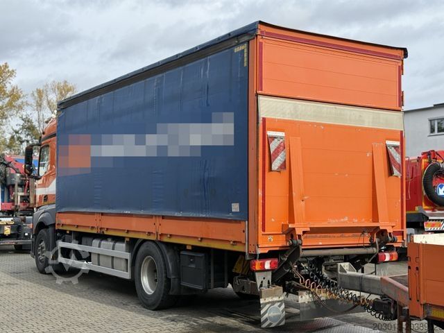LKW mit Pritsche & Plane MERCEDES-BENZ Actros 4x2 Pritsche Plane Laderampe + Anhänger