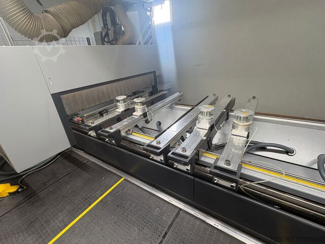 Bearbeitungszentrum mit Durchlauf Format-4 profit H350