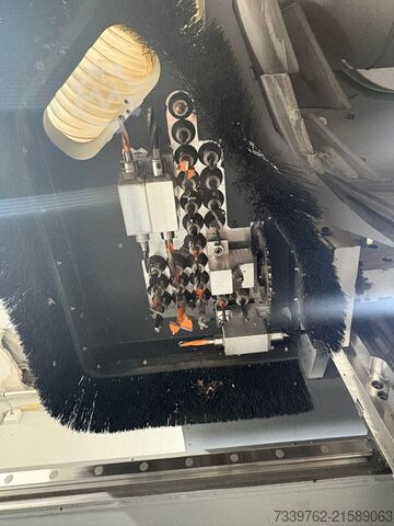 Bearbeitungszentrum mit Durchlauf Format-4 profit H350