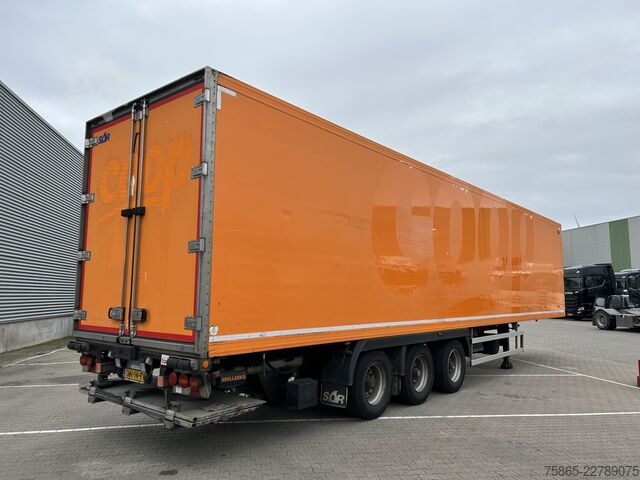 Refrigerated/freezer transport Kögel / SOR Iberica-S3E / Carrier Vector 1550 / Frigo...