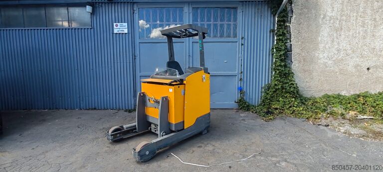 Schubmaststapler Jungheinrich ETM 216 8.42m/ 2019y/ 1.6t/ 10824h