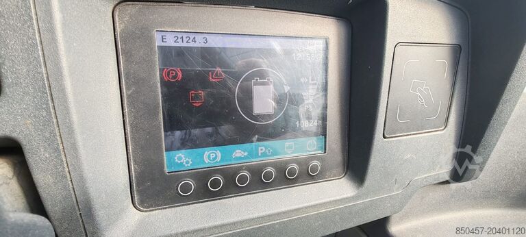 Schubmaststapler Jungheinrich ETM 216 8.42m/ 2019y/ 1.6t/ 10824h