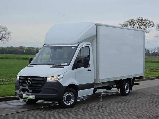 Suitcase MERCEDES-BENZ SPRINTER 315 Bakwagen Laadklep!