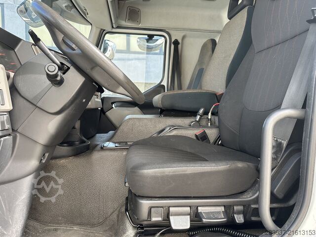 Truck chassis VOLVO FE 280