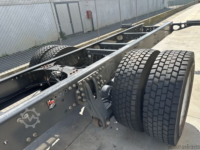 Truck chassis VOLVO FE 280
