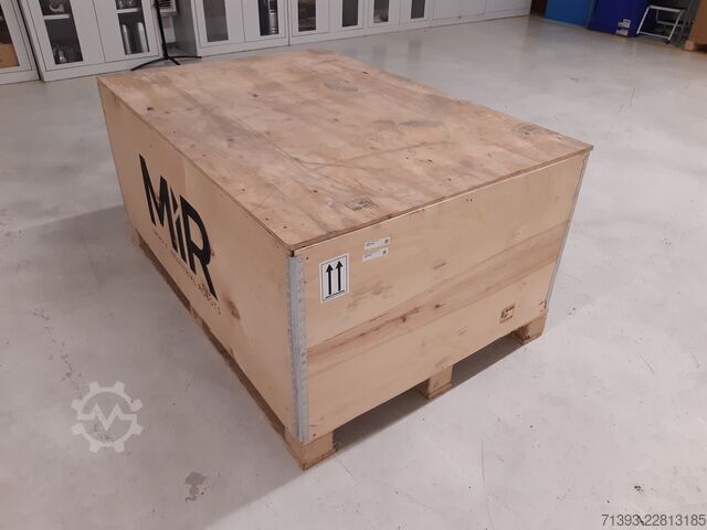 Industrieroboter MiR MiR500 EU pallet lift