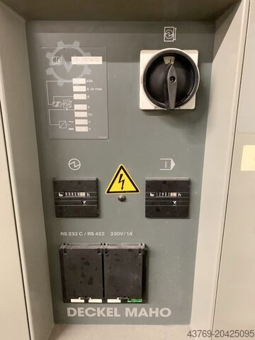 Universal-Bearbeitungszentrum DECKEL MAHO DMU 125 T