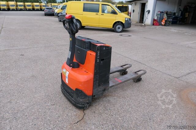 Niederhubwagen bt LWE 160