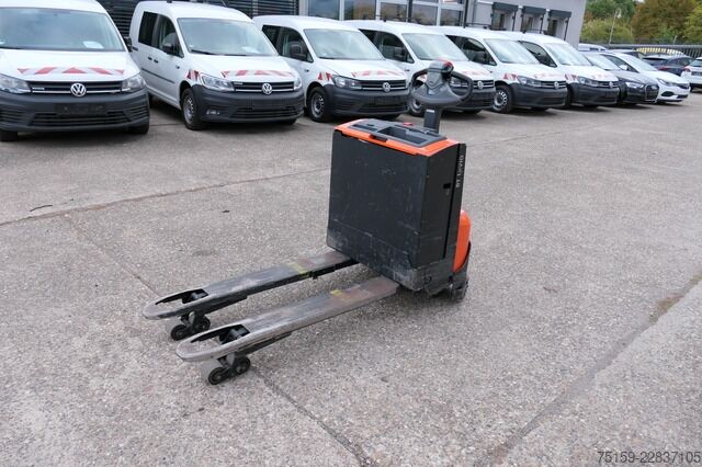 Niederhubwagen bt LWE 160 Batterie 17/2026