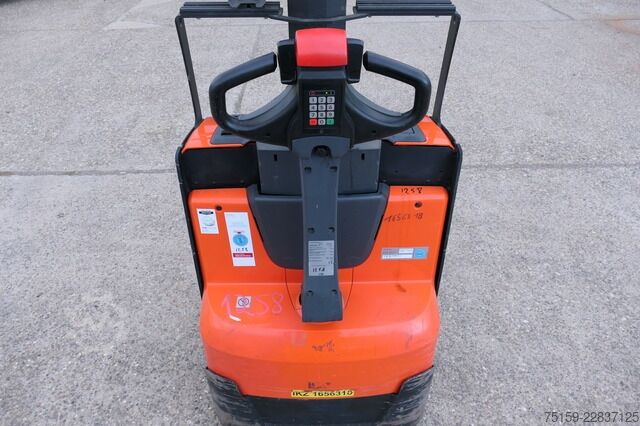 Manual stacker bt SWE 080L Batterie 06/2025