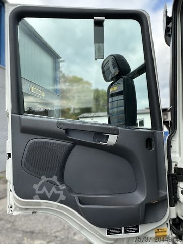 Roll-off tipper truck SCANIA P.450