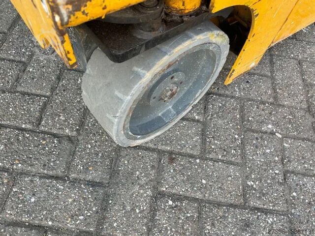 Scherenhebebühne Haulotte Optimum 8 Hoogwerker Schaarhoogwerker