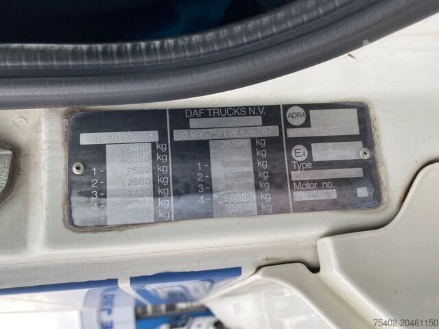 Fahrgestell mit Fahrerhaus DAF CF 75.310 / Manual / Euro 3
