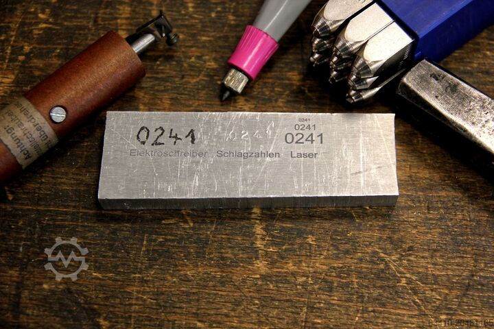 Graviermaschine LAS23 - 20 Watt mobil Systemtechnik Hölzer GmbH LAS23 - 20 Watt Beschriftungslaser